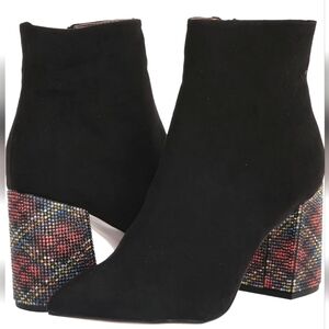 Betsey Johnson the Kassie textile upper black boots rhinetones heel Women's 9.5